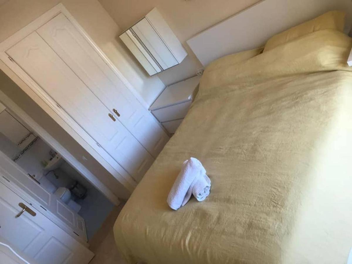 Alboran Hills Apartment Manilva Bagian luar foto